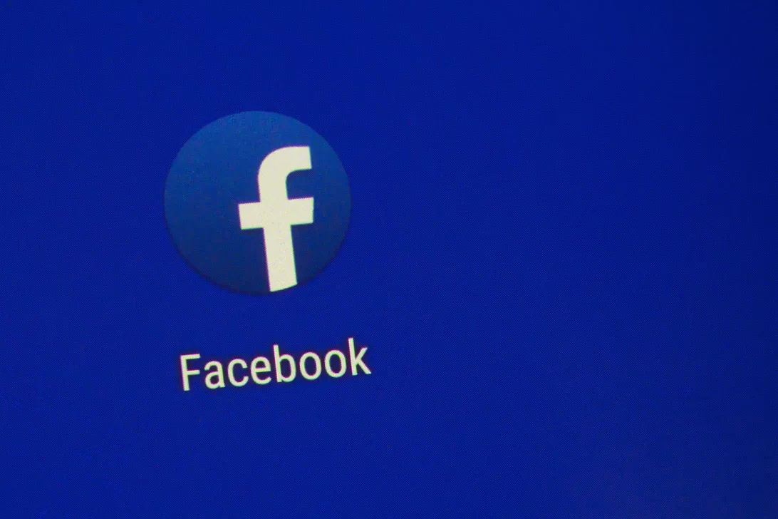 Facebook получава информация за нас и извън мрежата