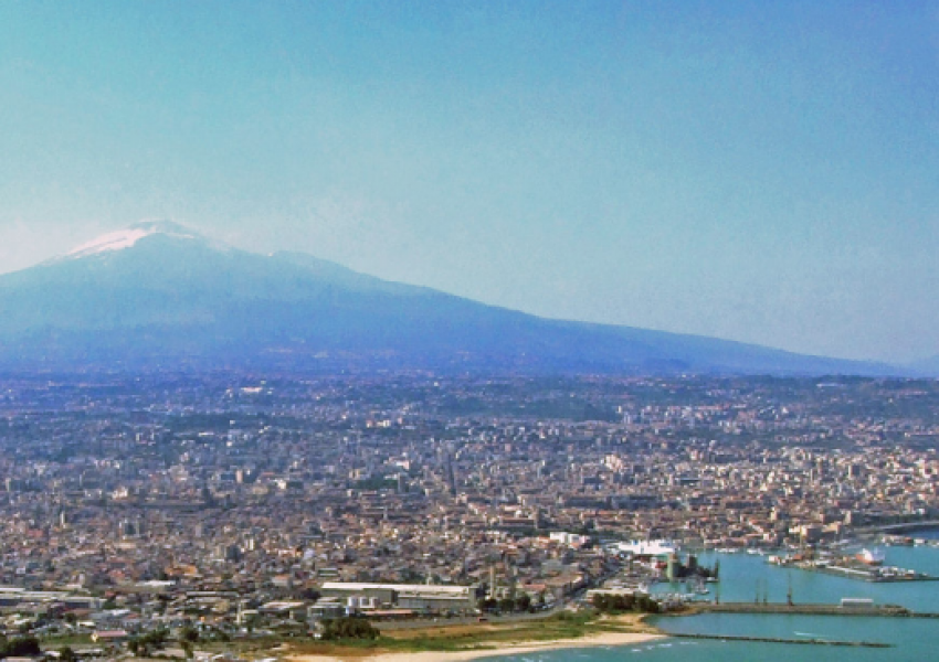 Нова порция трусове в Италия