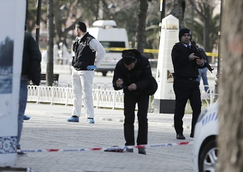 Разкриха подробности около сириеца, самовзривил се в Истанбул