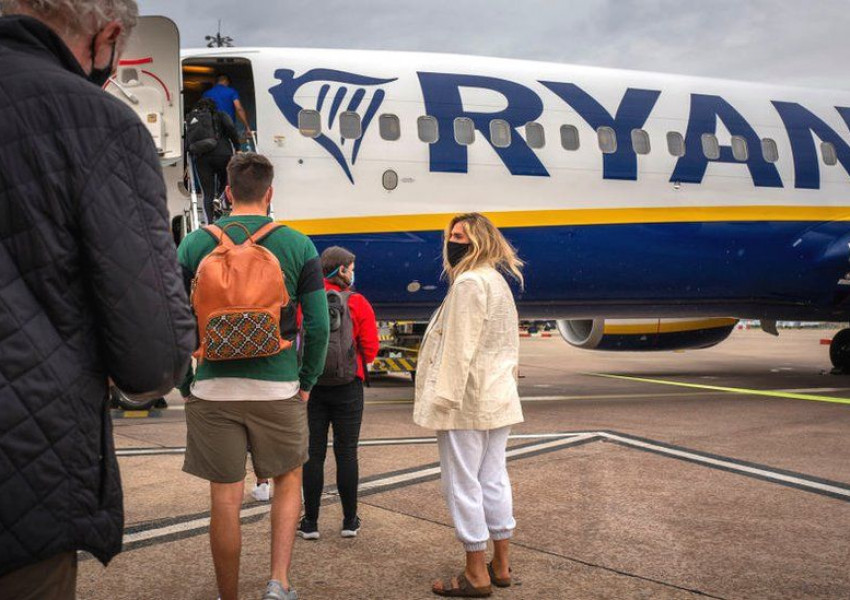 "Ryanair" съди Великобритания заради ненужните усложнения и забрани за международни пътувания!