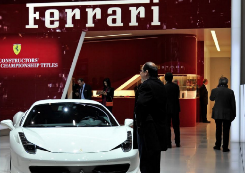 Парадокс! Ако работиш във Ferarri, няма как да си купиш Ferrari 