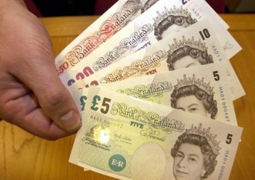Вижте как британците намират пари, когато закъсат!