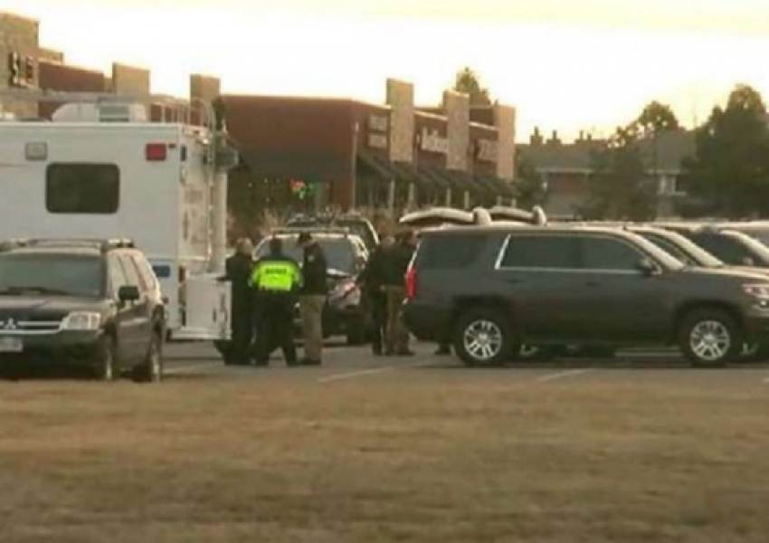 Масова стрелба в Щатите! Ранени са няколко полицаи!