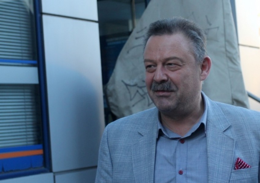 Митко Цонев все още в битка за живота си