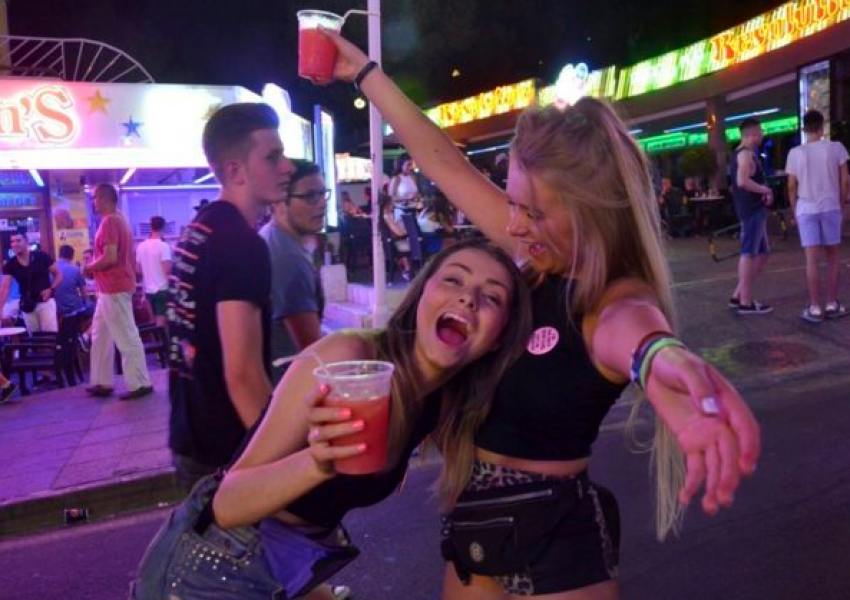 „Сън“: На испанците им омръзна от пияни туристи и взеха мерки