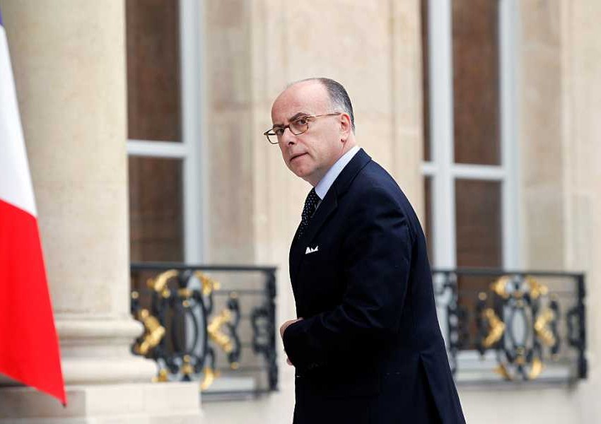 Близо 300 арестувани за тероризъм във Франция