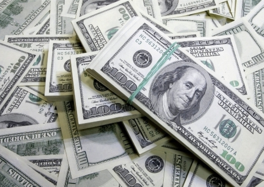 След победата на Тръмп - поскъпването на долара продължава