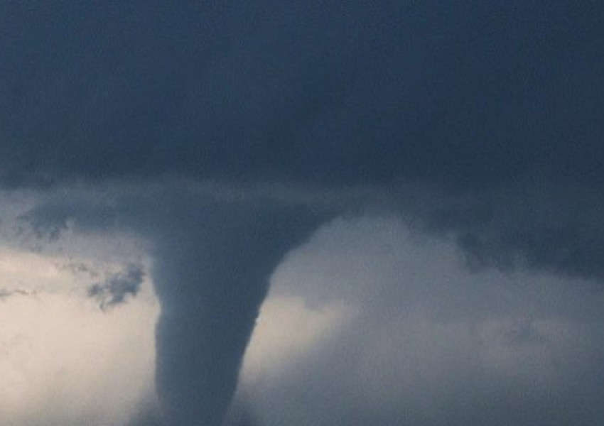 Торнадо взе най-малко пет жертви в САЩ  