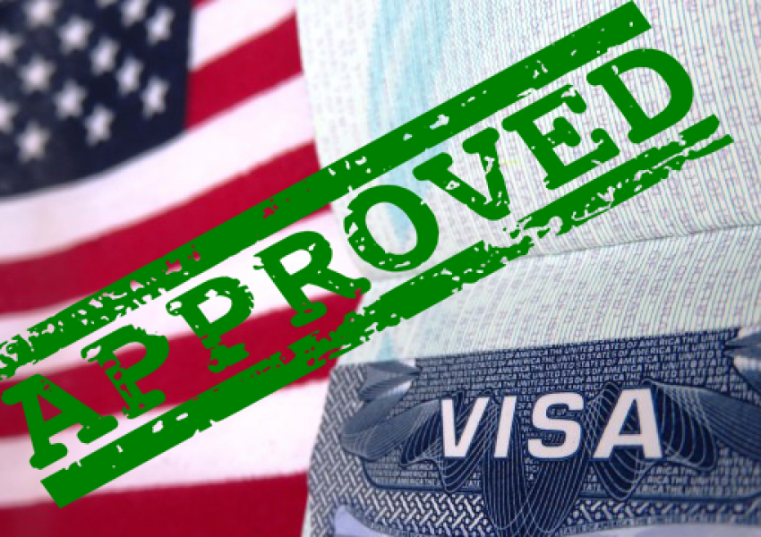 Поляците вече пътуват без визи в САЩ