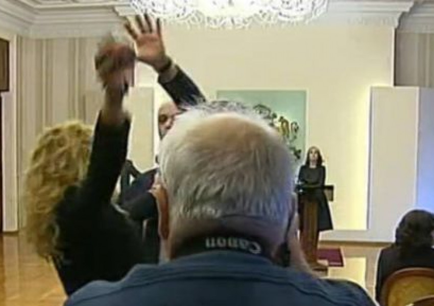 НСО изгони Илиана Беновска от президентството