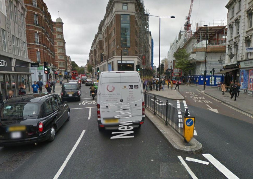 Двама души са пострадали след нападение с нож в центъра на Лондон