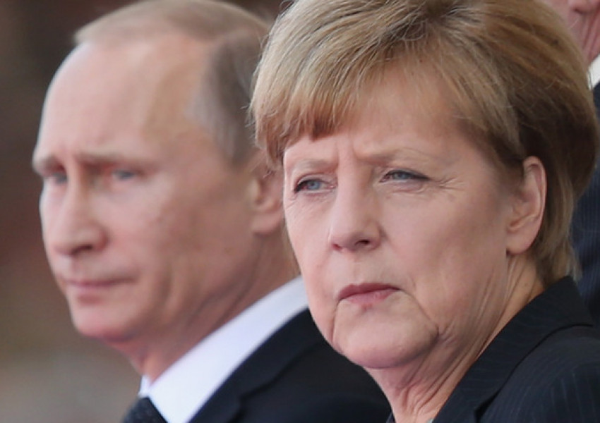 Владимир Путин се среща с Ангела Меркел