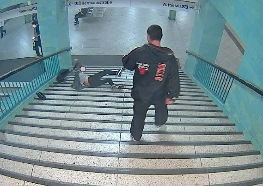 Ново брутално нападение в берлинското метро