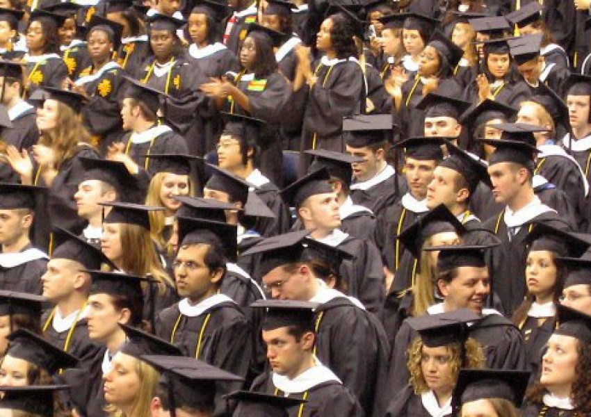 Нови правила за българските студенти в Холандия