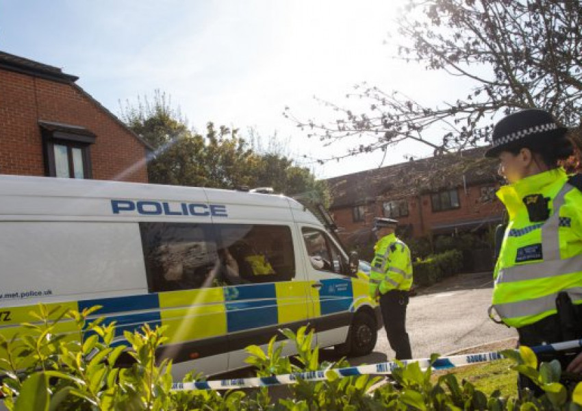 Още двама арестувани в Уелс във връзка с атентата в лондонското метро  