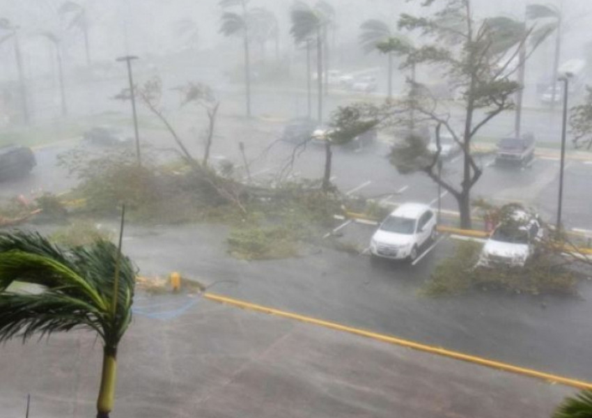 Ураганът „Мария” достига Бахамските острови