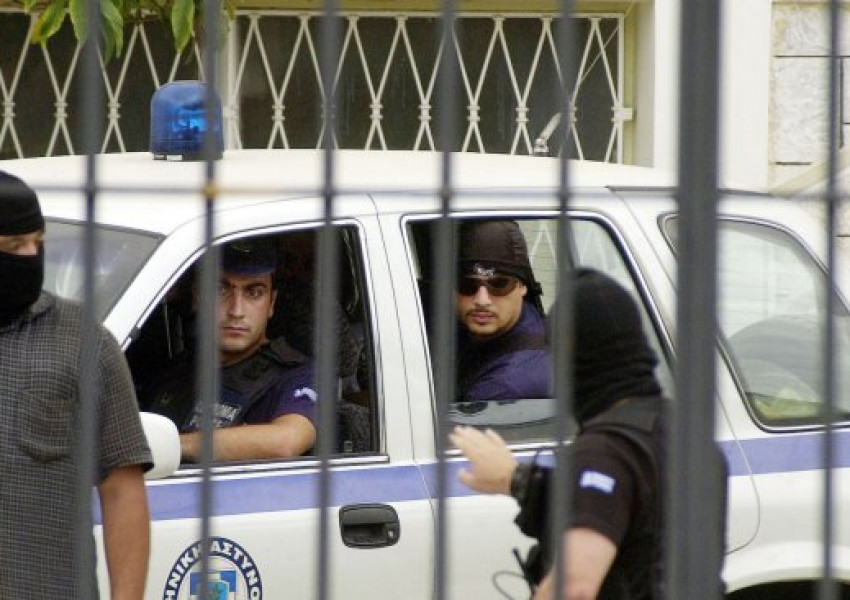 Намериха починала българка на плажа в Миконос