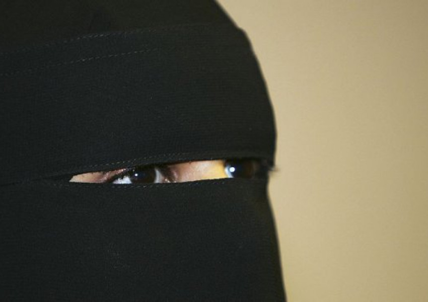 Дания забранява бурките   