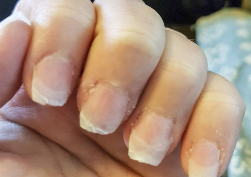 Ето какво може да ви се случи, ако отидете на маникюр в Англия (СНИМКИ)