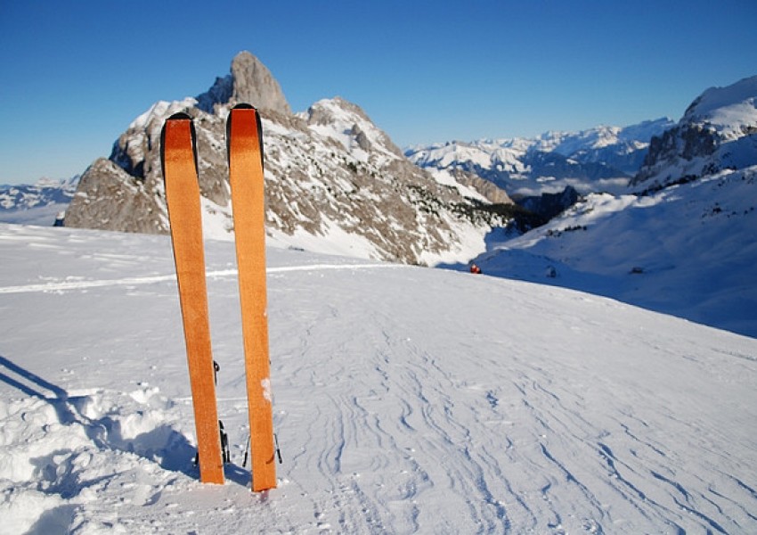 Румънец загина, карайки ски в Банско