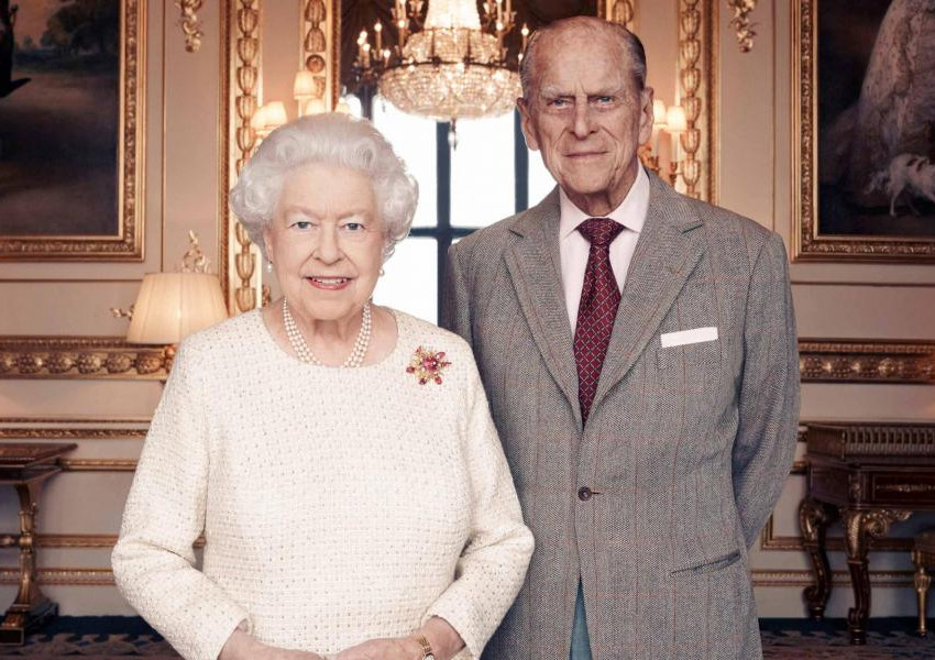 Кралица Елизабет и принц Филип празнуват платинена сватба
