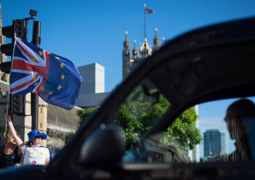 Депутатите гласуват за "Брекзит" днес