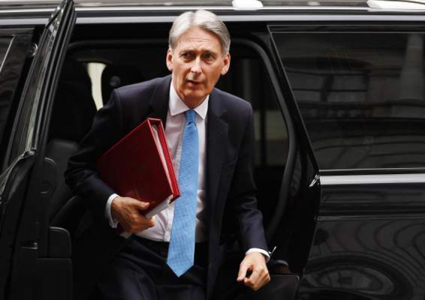 Филип Хамънд: Лондон ще остане глобален финансов център!