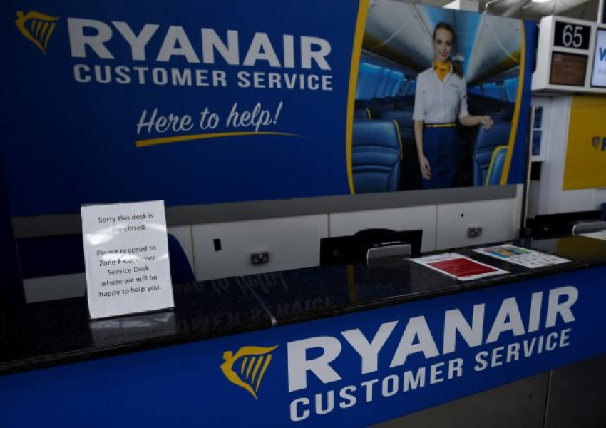 Как да проверите дали вашият полет през уикенда е отменен?