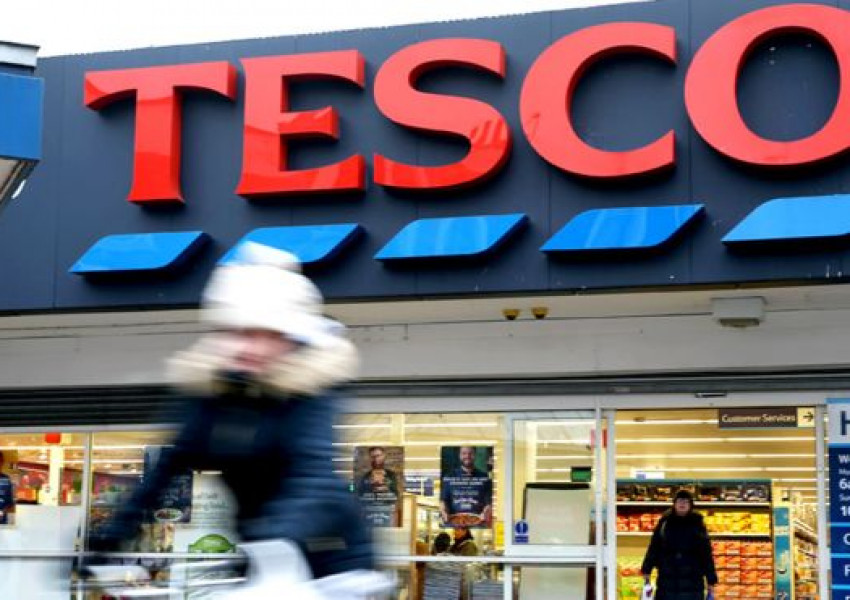 "Теско" се обединява с "Карфур"