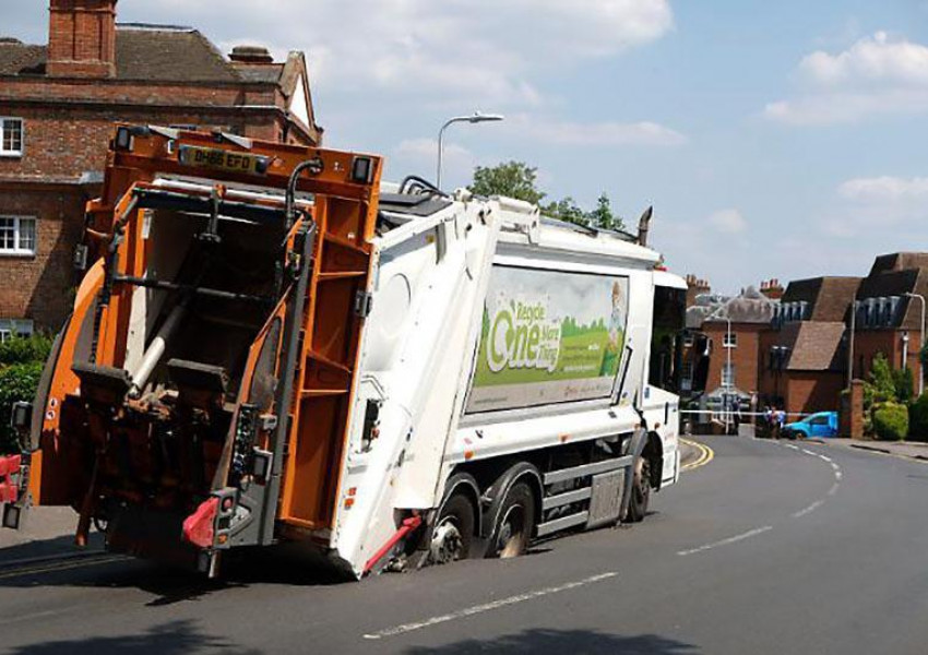 Пътищата на Острова започнаха да се топят от голямата жега