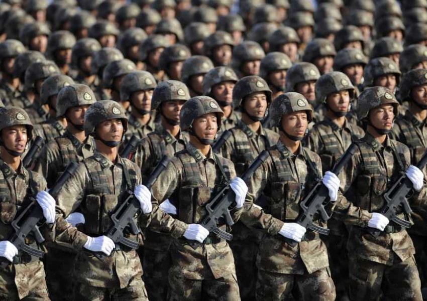 Китай събира армията си