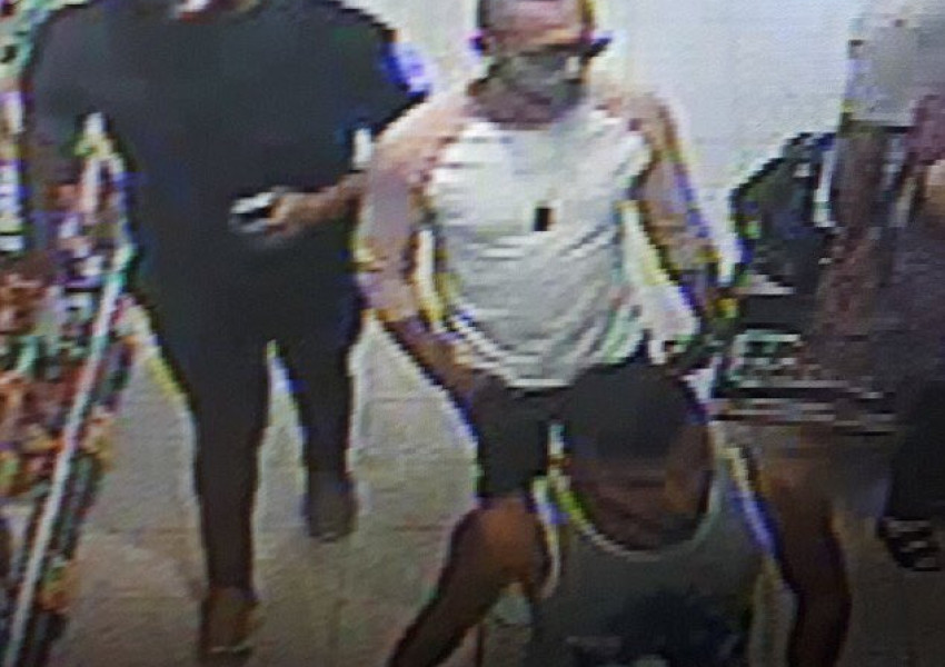 Ужас! Заляха с киселина тригодишно дете!