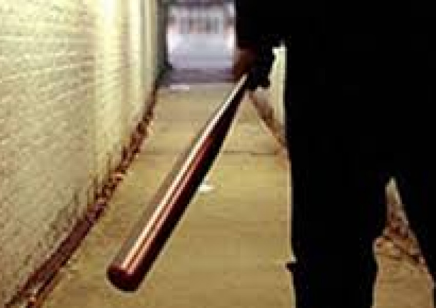  Защо потрошиха БМВ с бухалки в Англия? (ВИДЕО)