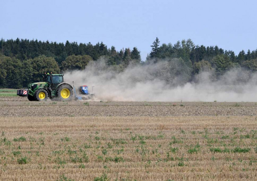 Фермерите в Англия :Правителството ни помага съвсем малко, а обеща друго!