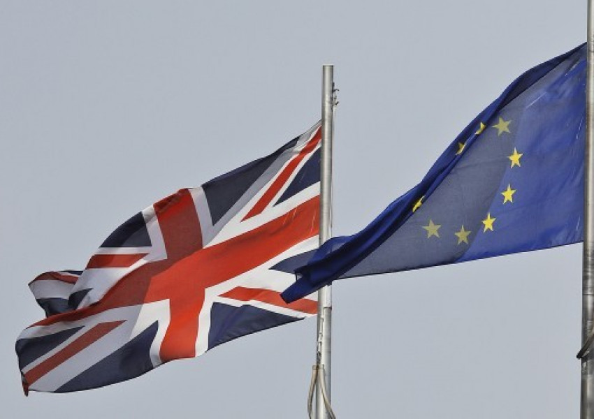 Разводът с ЕС се отлага...засега (ОБОБЩЕНИЕ)