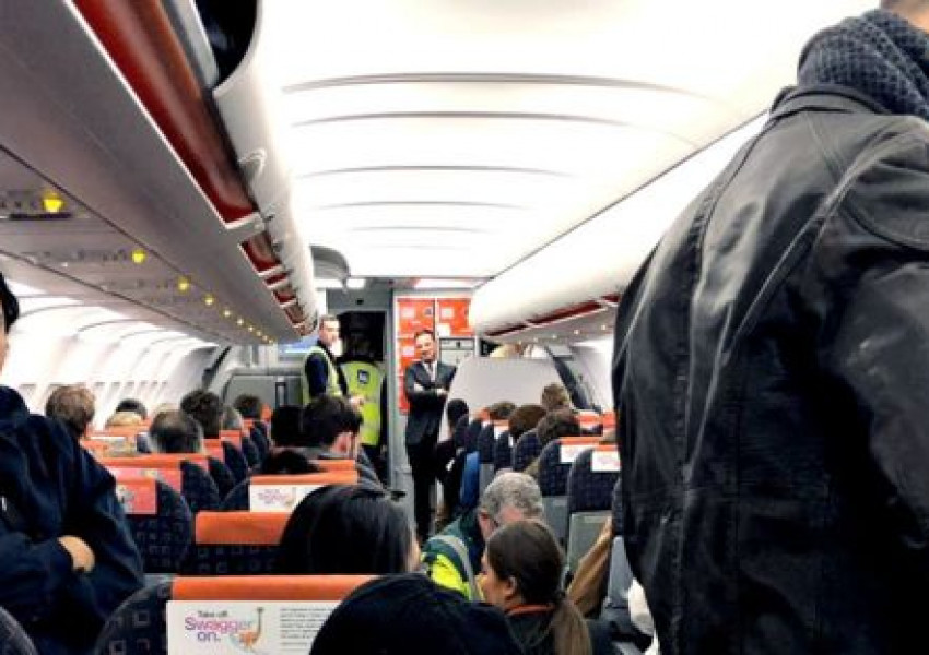 Десетки хиляди пътника засегнати от инцидента на "Гетуик"