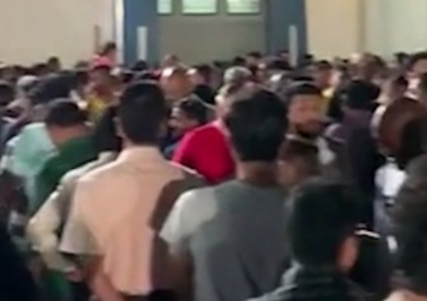 Бой за алкохол след драстичното поскъпване на бирата в Катар (ВИДЕО)