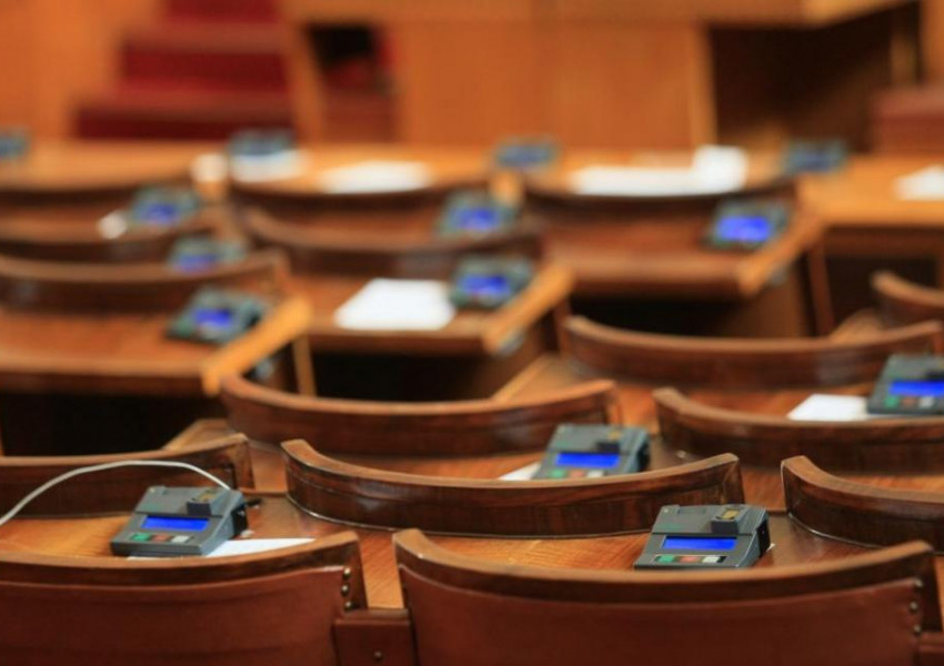 И "Воля" напусна парламента