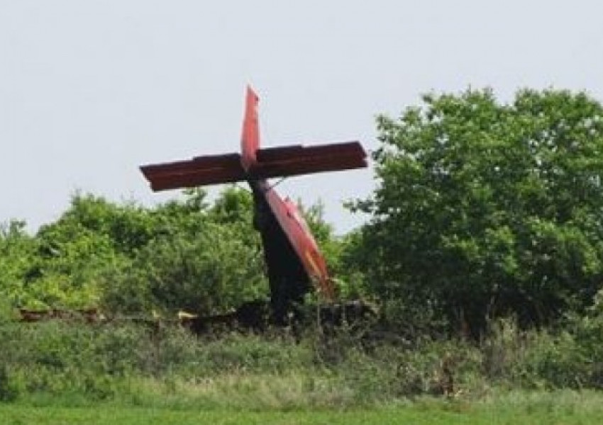 Самолет се разби край Ихтиман