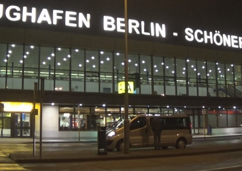 Новото берлинско летище набира "статисти"