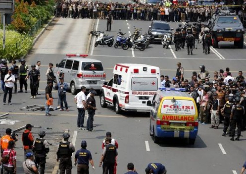 "Ислямска държава" пое отговорност за атаките в Индонезия