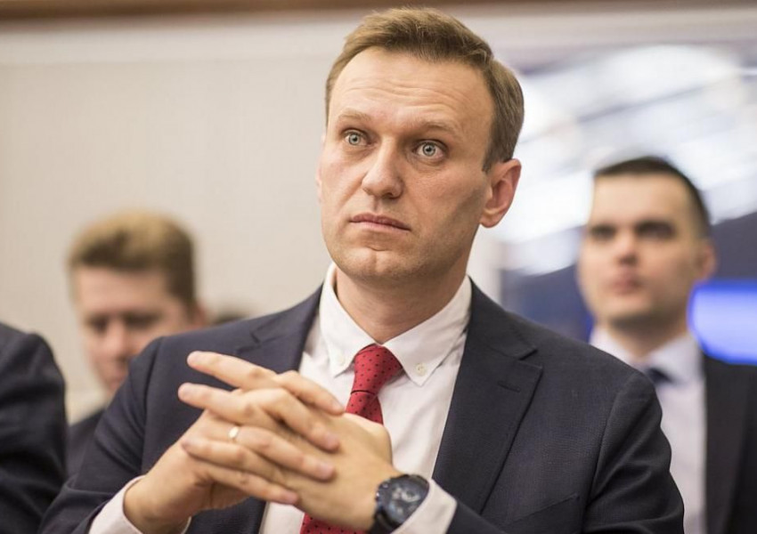 Навални излезе от кома