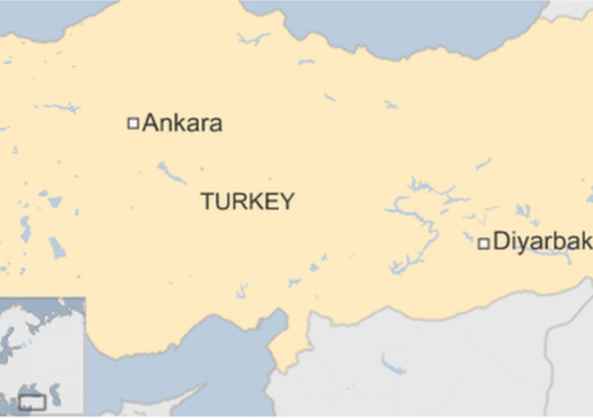 Мощна експлозия до автобусна спирка в Диарбекир, има ранени