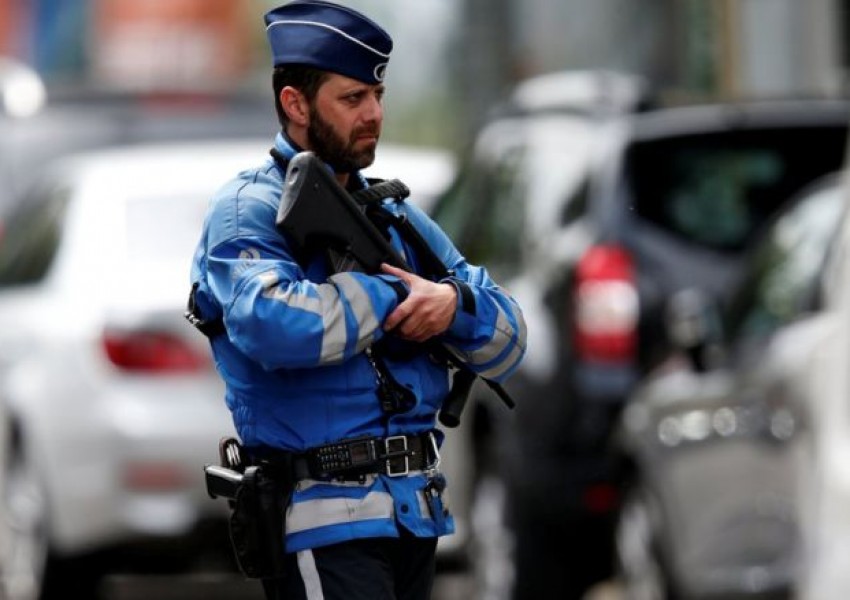 12 задържани при десетки антитерористични акции в Белгия миналата нощ