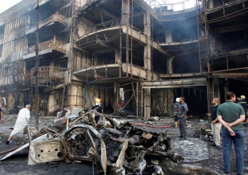80 са жертвите на двойния атентат в Багдад