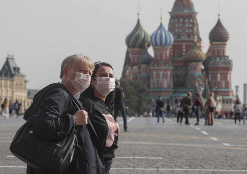 Русия отново е силно засегната от коронавируса. Москва обяви 9 неработни дни, като ковид-мярка.
