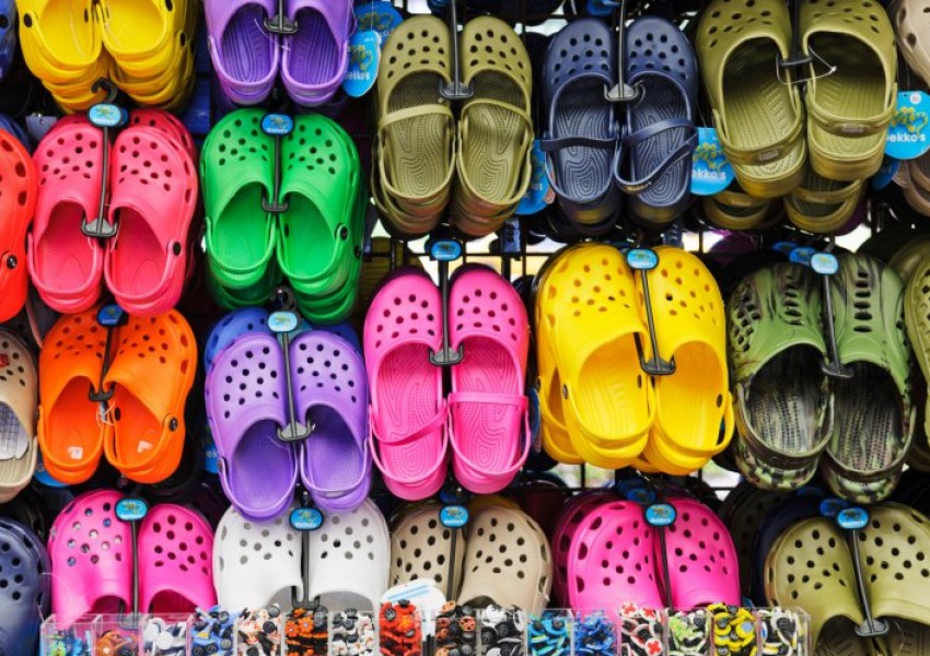 Ето защо „Crocs” са не просто грозни, а вредни