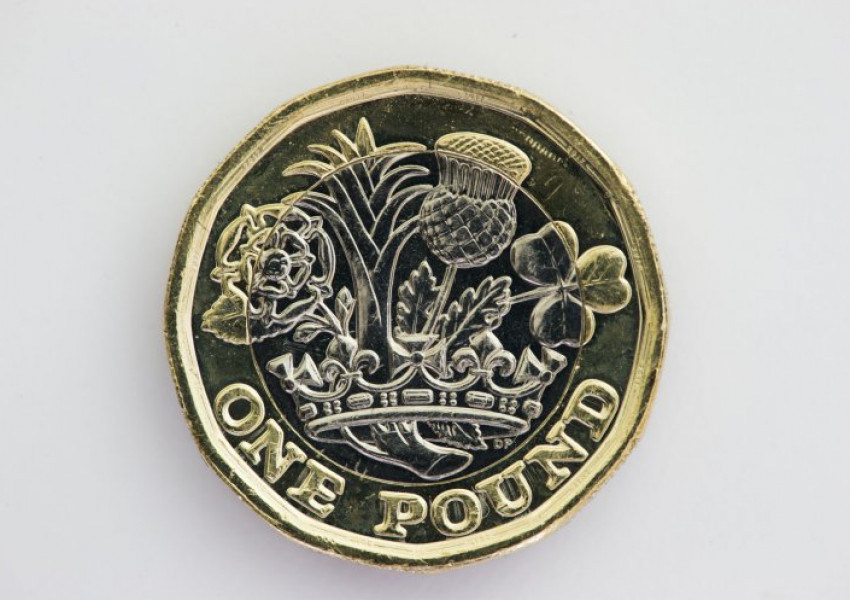 Утре пускат новата монета от £1! Какво трябва да знаем за нея?