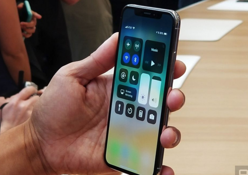 Колко ще струва поправката на новия iPhone X