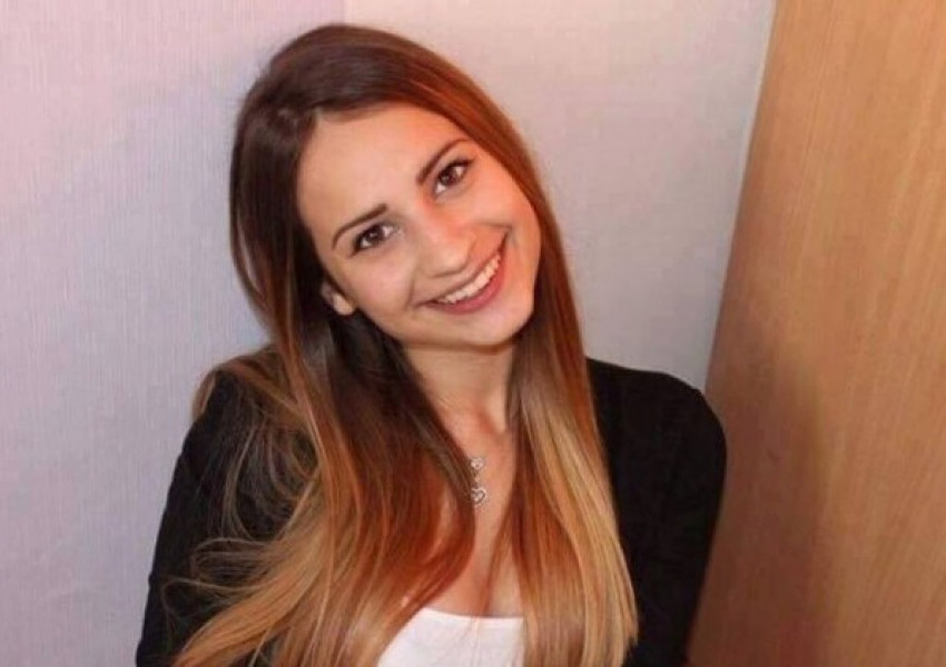 Едно от Златните момичета търси помощ за дъщеря си